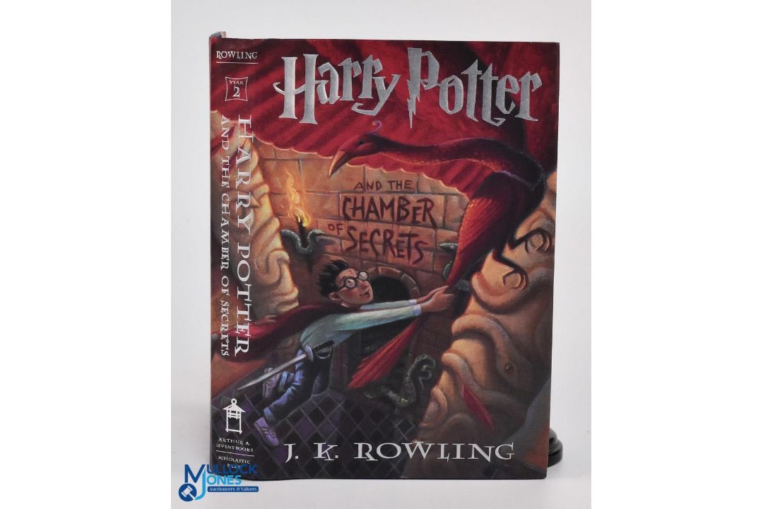 Harry Potter Book Selection (4) features Harry Potter and the Deathly Hallows 2007, first edition of - Image 4 of 4