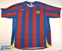 Barcelona FC 2005-2006 Home football shirt hand signed on front by Johan Cruff Size XL G
