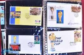 1986 The World Cup Masterfile Mexico First day covers, a folder with 2 signed covers with signatures