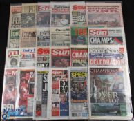 1970-1990 Manchester United Headlines & Back Page Newspapers / Articles a collection of #60 assorted
