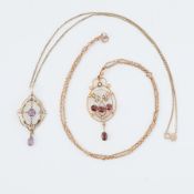 Two necklaces to include a 9ct yellow gold 18