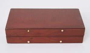 Antique Jaques & Sons 'In Status Quo' travelling chess set. These were made for train and ship