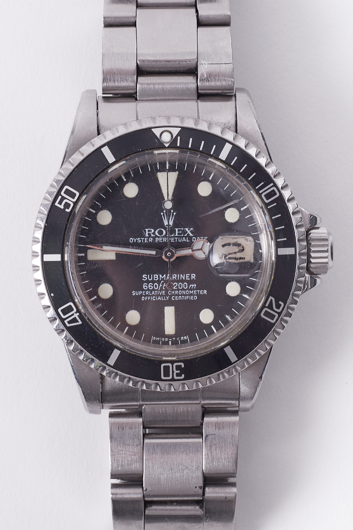 Rolex, a gents steel Oyster Perpetual date Submariner wristwatch, 660ft/200m model, Swiss-T<25 dial, - Image 2 of 2
