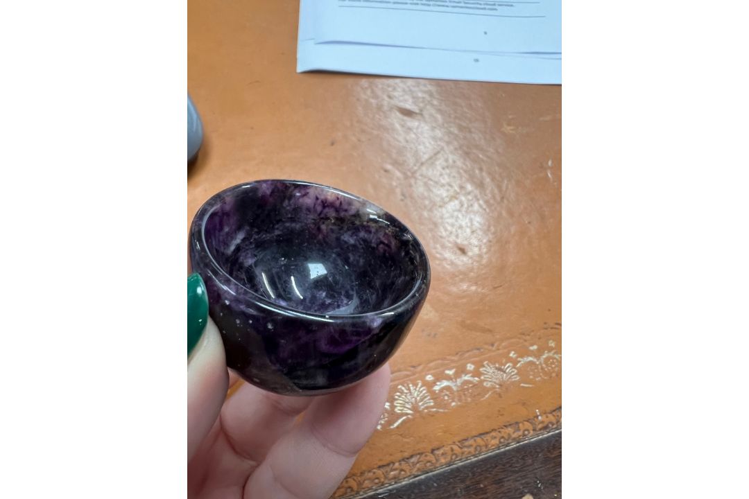 Blue John, a small bowl, diameter 4.5cm and other hardstones etc, approx. 22 - Image 2 of 6