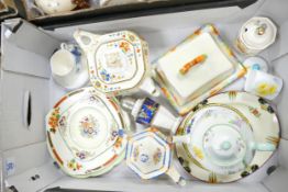 A mixed collection of items to include Grindley, Tuscan, Arthur Woods, Shelley & similar floral