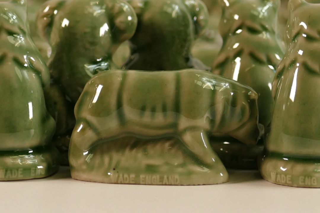 Wade green glazed animal Whimsies. These were removed from the archives of the Wade factory and - Image 8 of 9