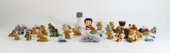 Wade collection of Whimsies many with hand written script stating samples. These were removed from