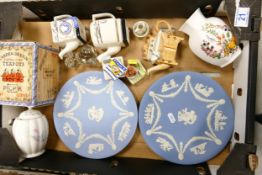 A mixed collection of items to include Wedgwood jasperware wall plates, Wedgwood glass owl