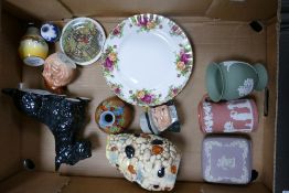A Mixed Collection of Items to include Royal Albert Old Country Roses salad plates, Wedgwood