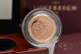A BOXED ROYAL MINT 2017 PIEDFORT GOLD PROOF FULL SOVEREIGN COIN, No. 3192 of maximum single coin