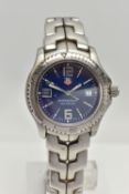 A TAG HEUER PROFFESSIONAL 200M WRISTWATCH, blue dial illuminous silver colour hourly applied