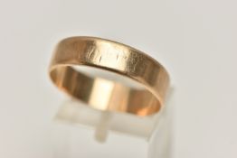 A WIDE 9CT GOLD BAND RING, approximate width 5.6mm, hallmarked 9ct Birmingham, ring size centre U,