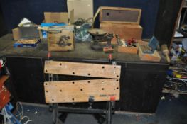A BOSCH PKS46 CIRCULAR SAW, a Silverline Belt Sander (PAT pass and working), a unbranded Circular