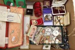 A BOX OF ASSORTED JEWELLERY, to include a silver AF garnet cluster ring, a white metal Greek key