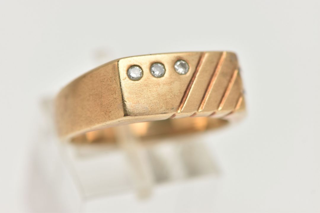 A GENTS 9CT GOLD DIAMOND SIGNET RING, rectangular signet set with three small, round brilliant cut - Image 4 of 4