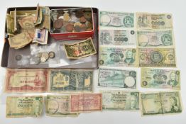 A CARDBOARD TRAY AND TIN OF MIXED COINS AND BANKNOTES, to include a George III 1787 good grade
