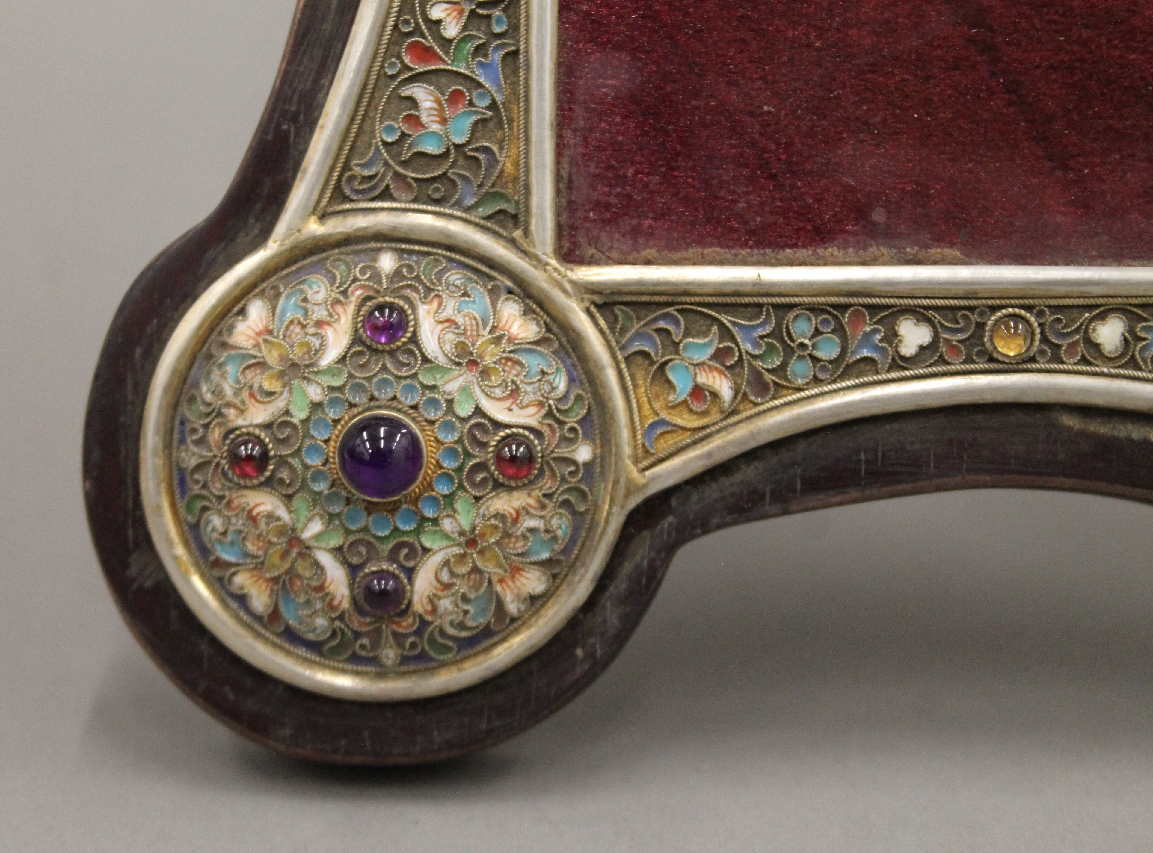 A cabochon set silver and enamel mounted photograph frame, bearing Russian marks. 24 cm high. - Image 3 of 4