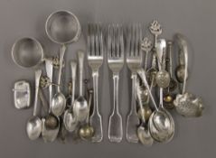 A various quantity of silver teaspoons, etc. 425.8 grammes.