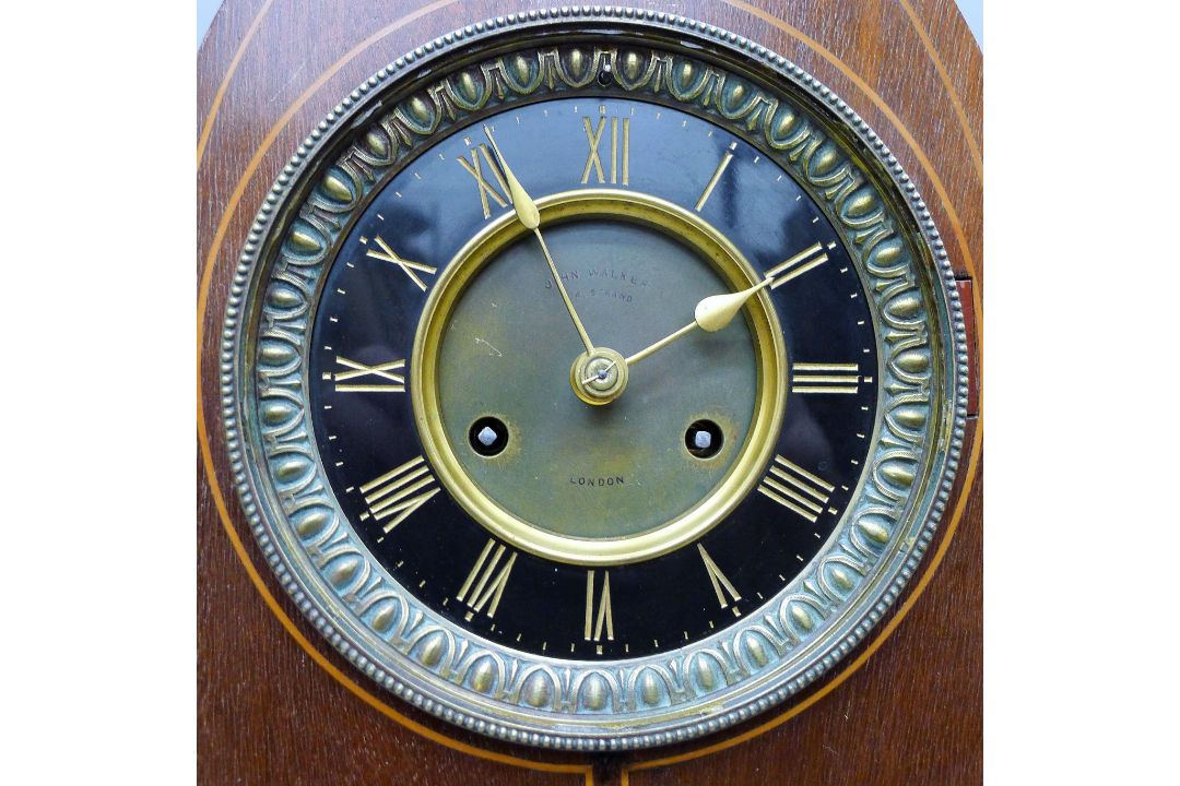 A Victorian inlaid mahogany mantle clock. 35 cm high. - Image 7 of 9