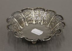 A Chinese silver dish by Wang Hing. 12.5 cm diameter. 96.5 grammes.