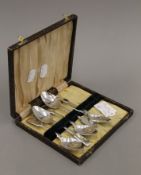 A harlequin set of five silver tea/coffee spoons. 60 grammes.