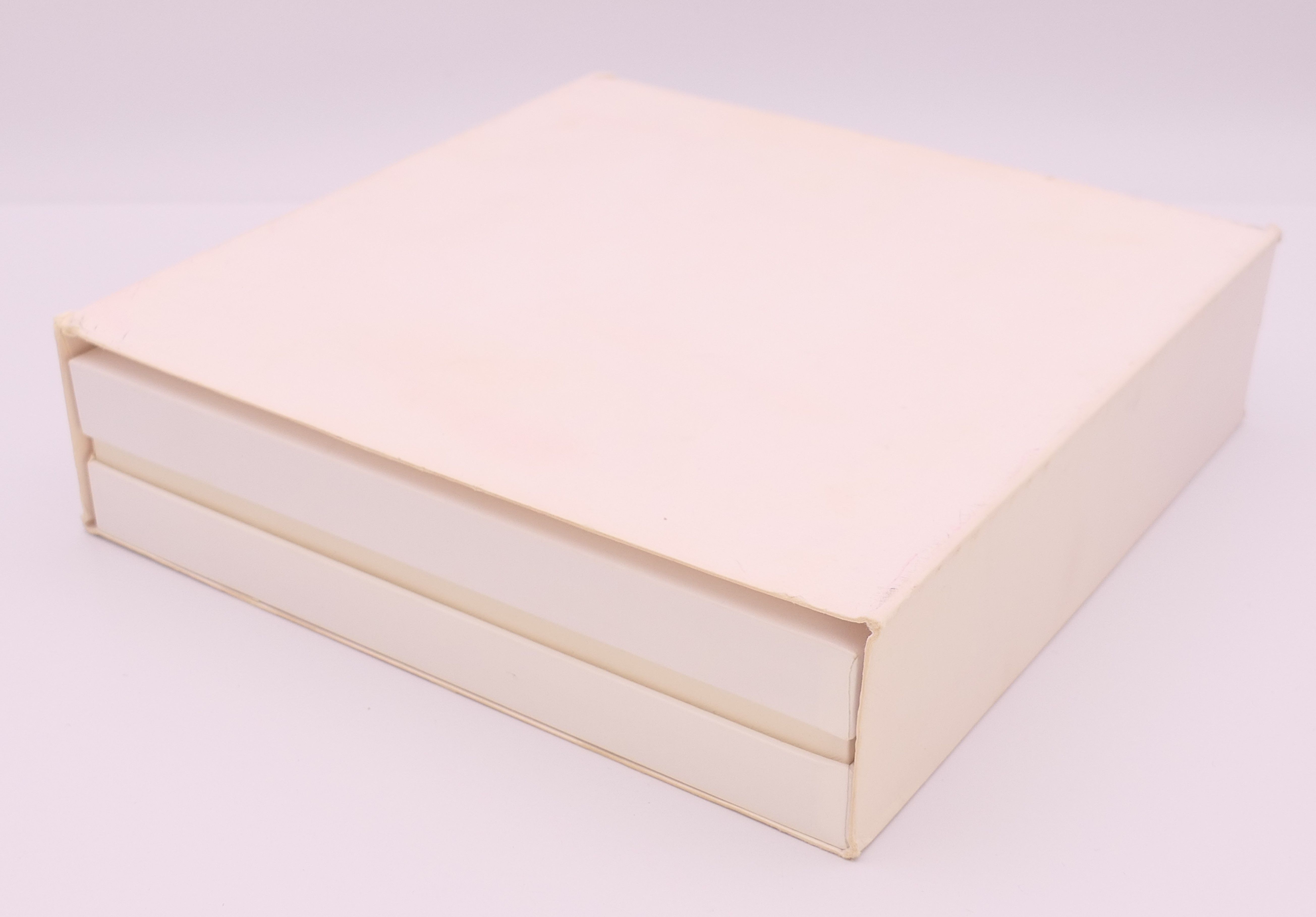 A Montblanc/Mont Blanc Princess Grace de Monaco ivory coloured rollerball pen, boxed with papers. - Image 15 of 21