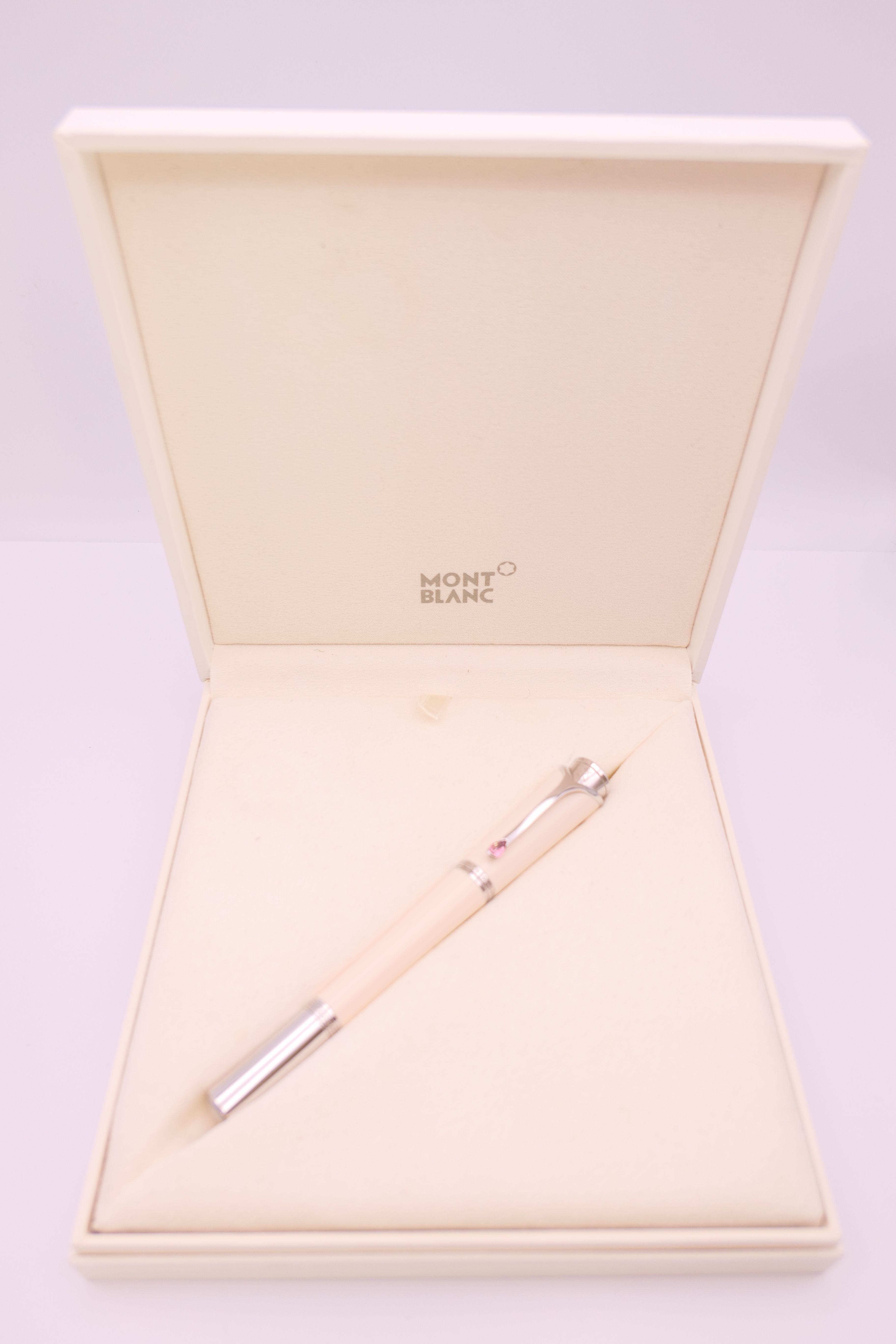 A Montblanc/Mont Blanc Princess Grace de Monaco ivory coloured rollerball pen, boxed with papers. - Image 2 of 21