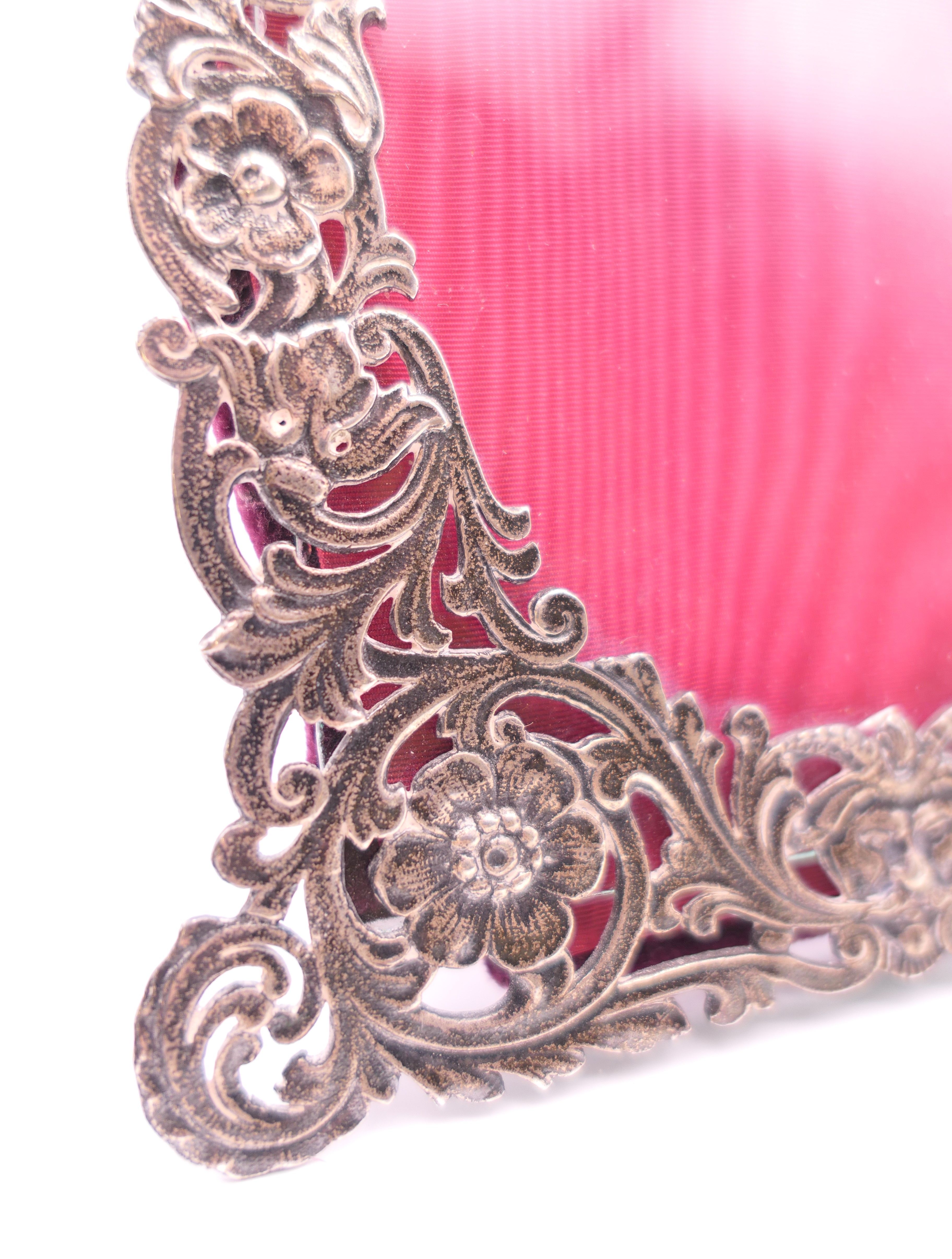 A Victorian silver photograph frame. 17.5 cm high. - Image 2 of 6