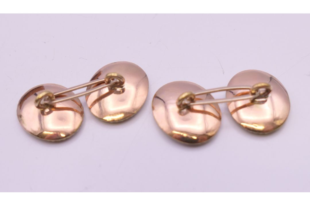 A vintage pair of Masonic rose gold backed cufflinks, boxed. 6.2 grammes total weight. - Image 5 of 5