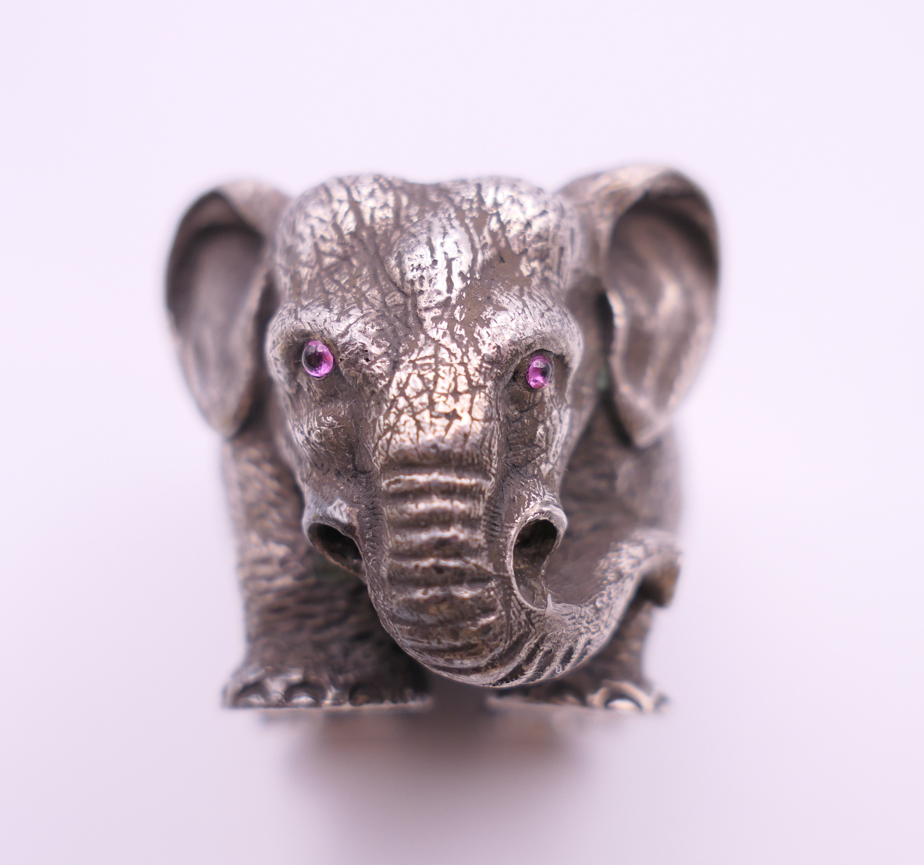 A small salt formed as an elephant, bearing Russian marks. 4.5 cm long. - Image 10 of 13