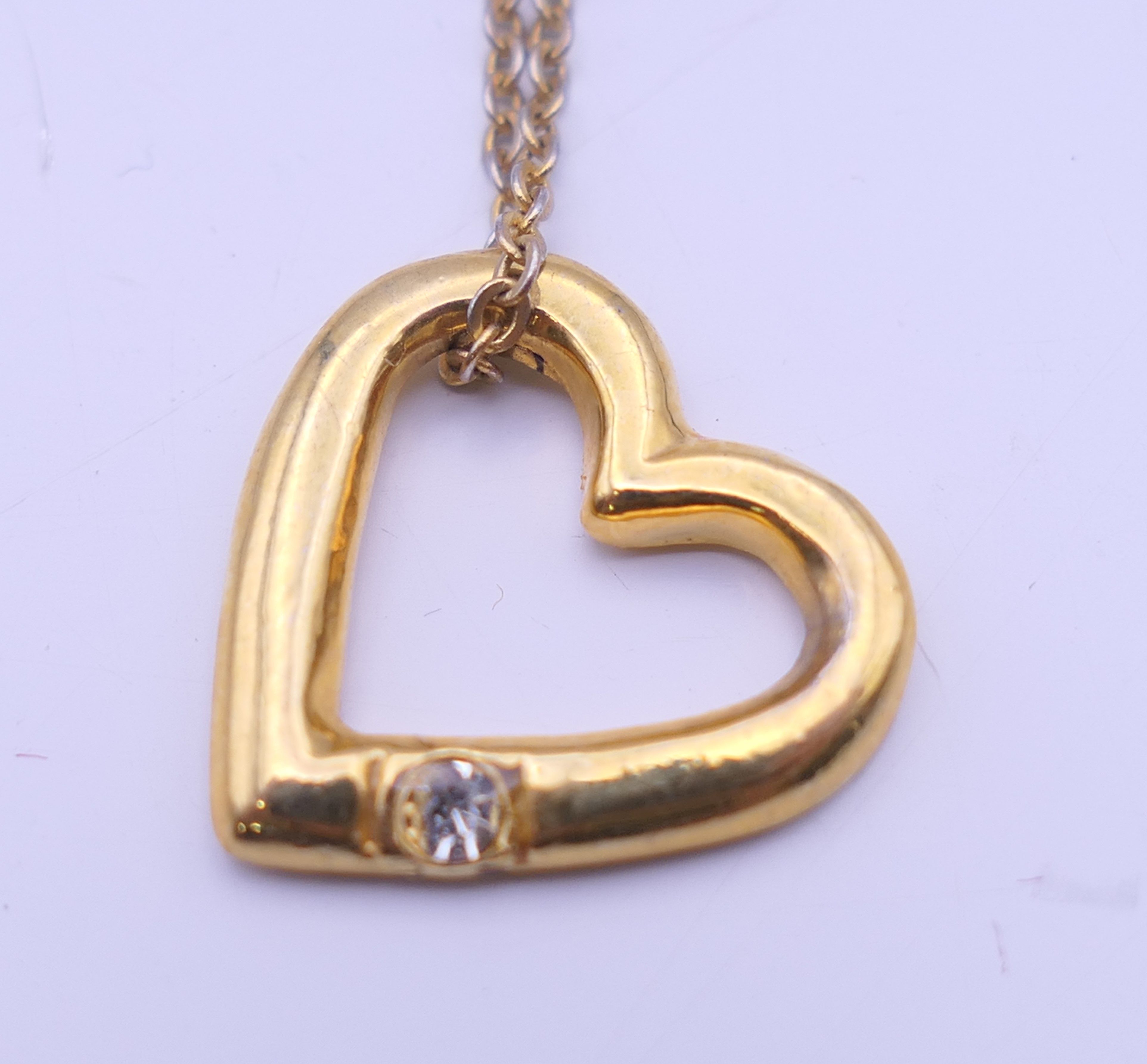 A small quantity of miscellaneous jewellery including earrings, cufflinks, necklaces, - Image 12 of 21
