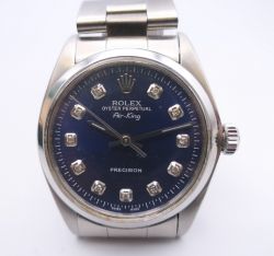 Specialist Clocks and Watches, Antiques, Interiors and Collectables