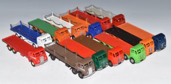 Thirteen Dinky Supertoys diecast model Foden Flat Truck commercial vehicles, six with chains.