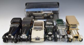 Seven Franklin Mint 1:24 scale diecast model vehicles comprising 1992 Rolls-Royce Corniche IV,