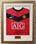 Ryan Giggs signed Manchester United football shirt, framed and glazed, with certificate of