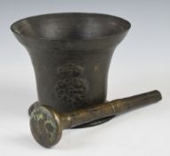 17th/18thC bronze pestle and mortar with crown emblem on opposing sides, height 10 x diameter 13cm