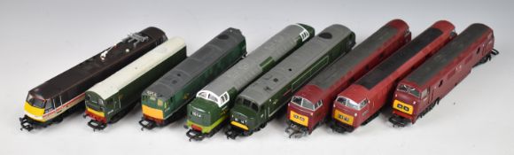 Eight 00 gauge model railway diesel and electric locomotives including two Western diesel