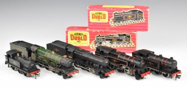 Five Hornby Dublo 00 gauge model railway locomotives comprising 2218 2-6-4 tank in box, 2217 0-6-2