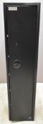 Wildhunter metal gun safe or cabinet with internal ammunition section and keys, 35 x 33 x 150cm