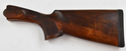 Beretta 12 bore 68x series wooden shotgun stock with chequered semi-pistol grip and rubber putt pad,