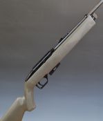 Crosman Model 1077 repeater .177 CO2 air rifle with chequered semi-pistol grip, composite stock,