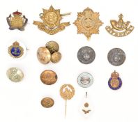 British military and other badges and buttons including Worcestershire Regiment, Gloucestershire