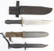 Gerber USA Bowie Knife with Portland, OR 97223 USA to ricasso, 22cm blade and sheath with integrated