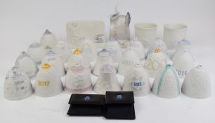 Twenty eight Lladro Christmas bells, plaques and wallets c1990s onwards, all boxed except one plaque