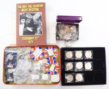 Large collection of contemporary collectable 50p coins and other modern coinage, includes