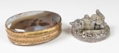 Country Artists silver cat and quartz lidded box, width 6cm