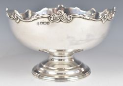 George V hallmarked silver pedestal bowl, Sheffield 1919, maker Cooper Brothers & Sons Ltd, diameter