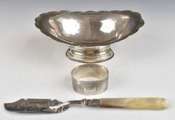 Elizabeth II hallmarked silver pedestal bon bon dish, Birmingham 1966, maker Barker Ellis Silver Co,