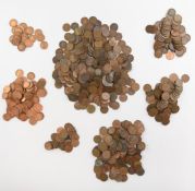 A large collection of farthings, Queen Victoria onwards