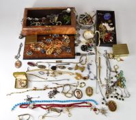 A collection of costume jewellery including diamanté, vintage brooches, vintage necklaces, earrings,